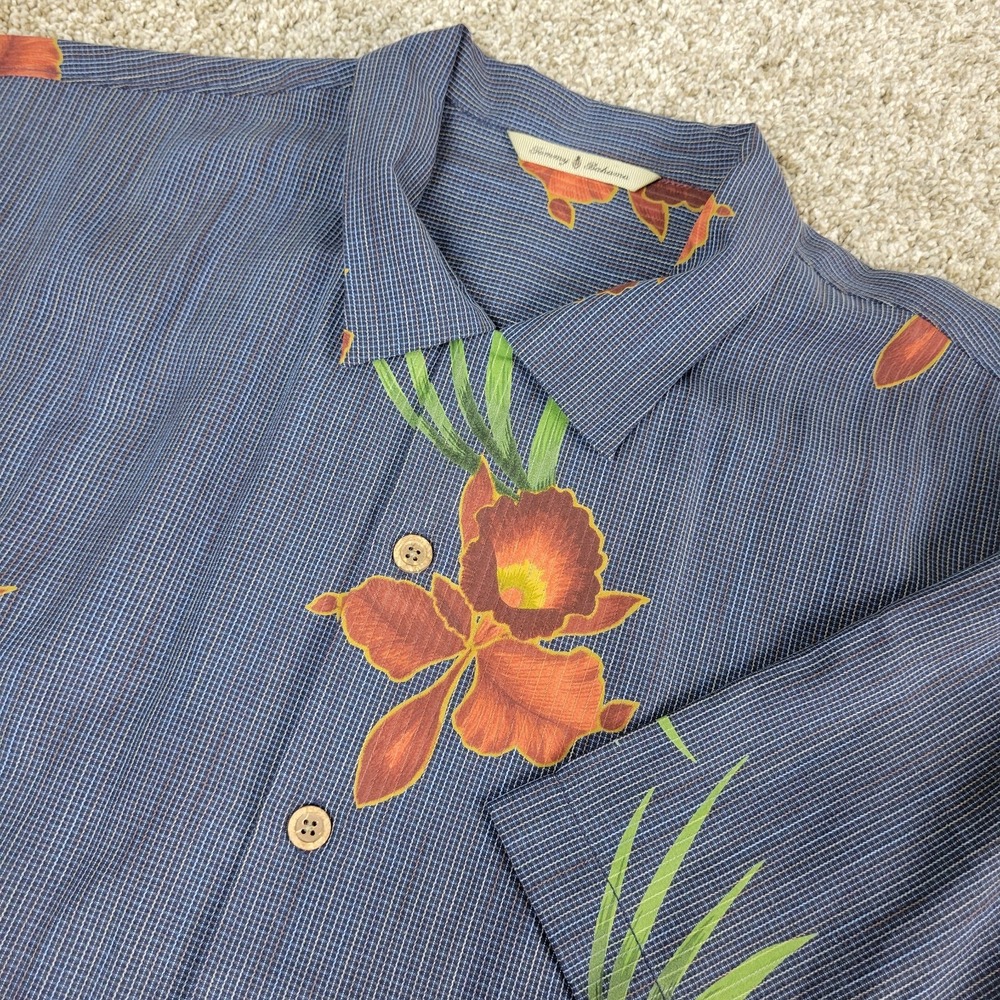 Tommy Bahama Mens Large Gray AOP Floral Hawaiian Short Sleeve Silk
